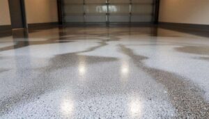 Podłoga z żywicy epoksydowej w garażu: po 3 zimach z solą oto stan nawierzchni